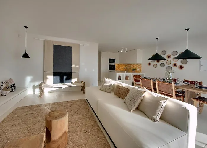 Casa Do Patio-two Private Pools Villa- Rooftop & Panoramic Pool By Dreamvillasalbufeira Villa